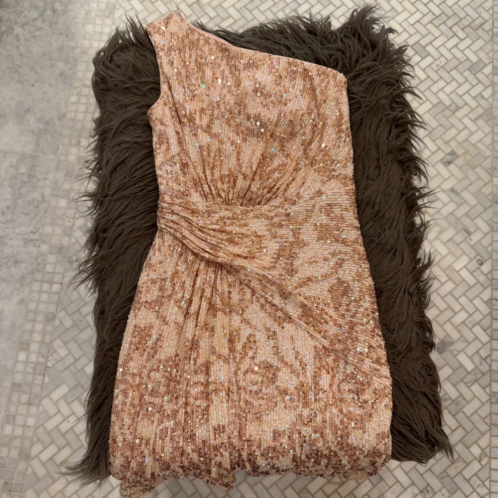 SHO by Tadashi Asymmetrical sequence sleeveless